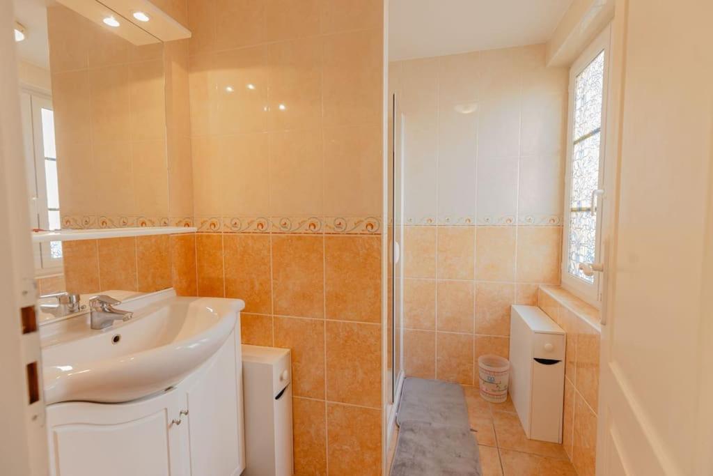 Charmante Maison Au Calme Royan Dış mekan fotoğraf